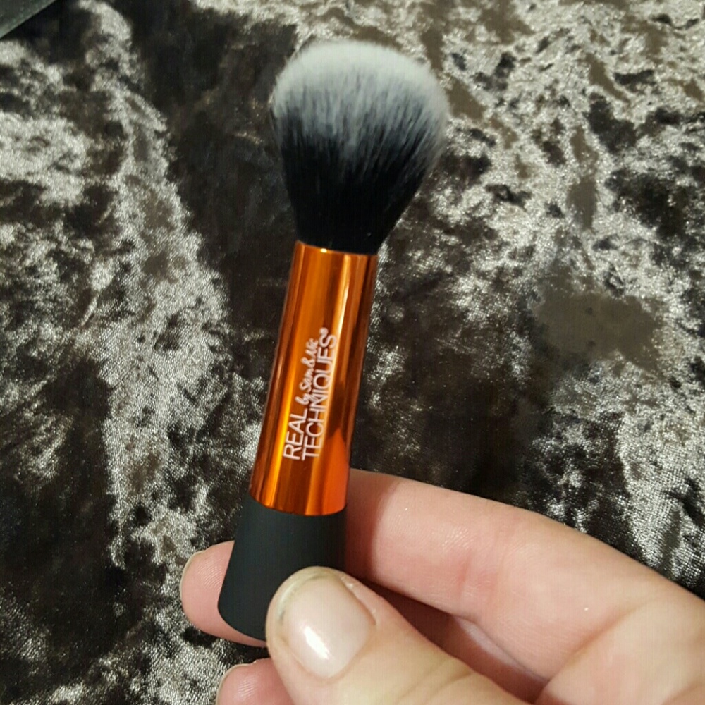 Makeup brush bundle - Picture 5 of 6